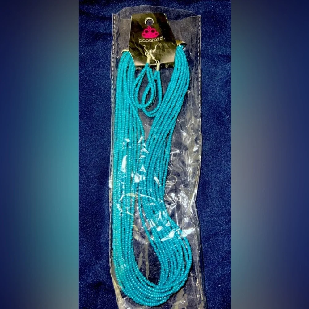 Paparazzi Jewelry Bundle - Necklaces, Earrings, Bracelets NWT - Picture 10 of 16